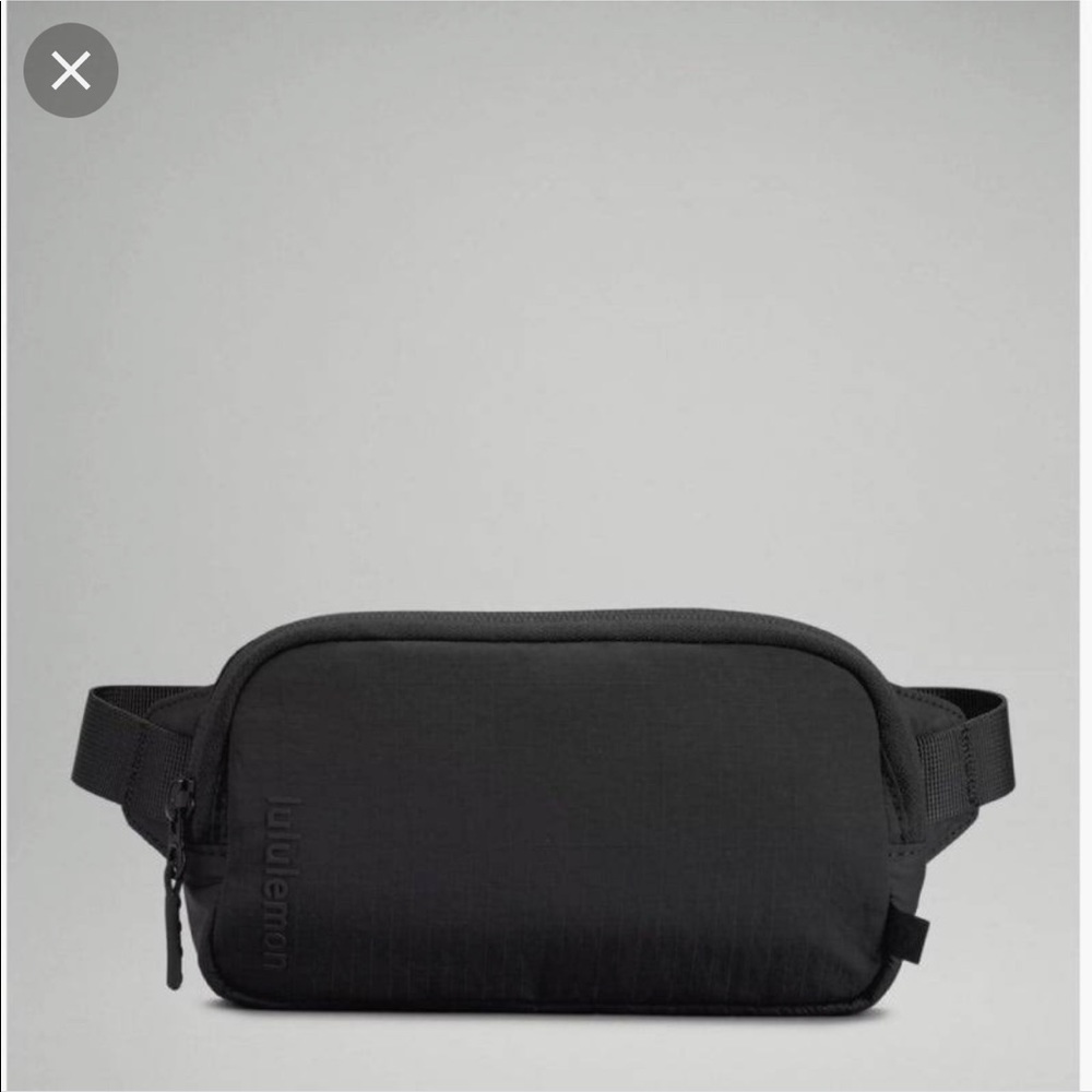 Lululemon Mini Belt Bag